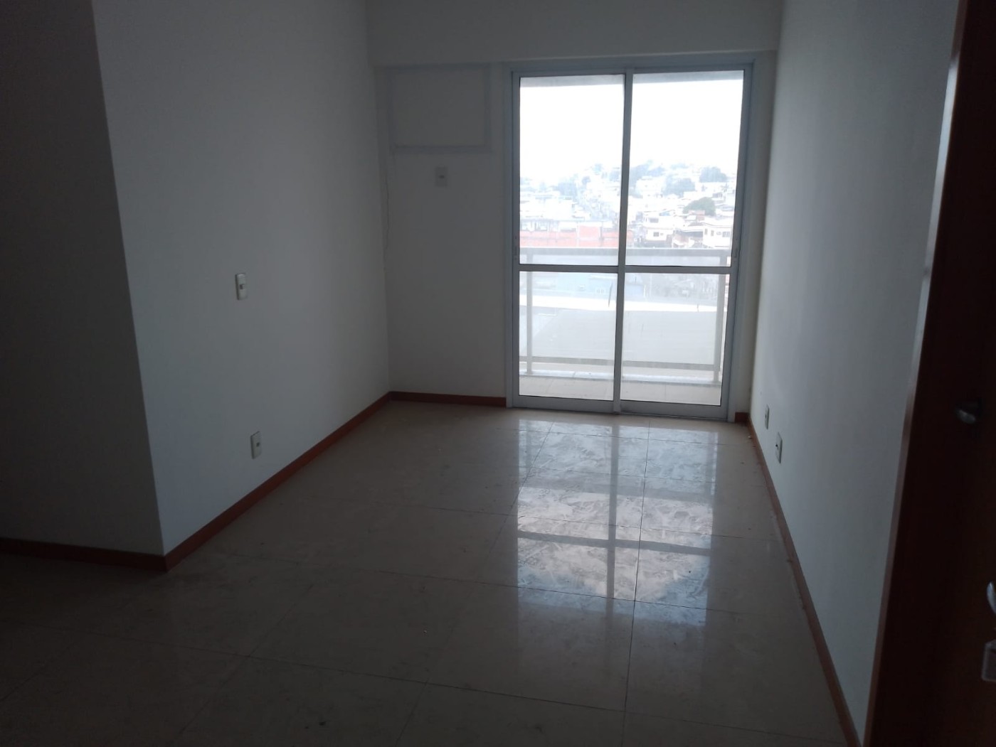 Apartamento à venda com 2 quartos, 60m² - Foto 1