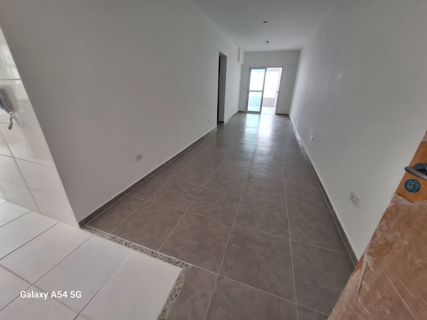 Apartamento para alugar com 3 quartos, 92m² - Foto 5