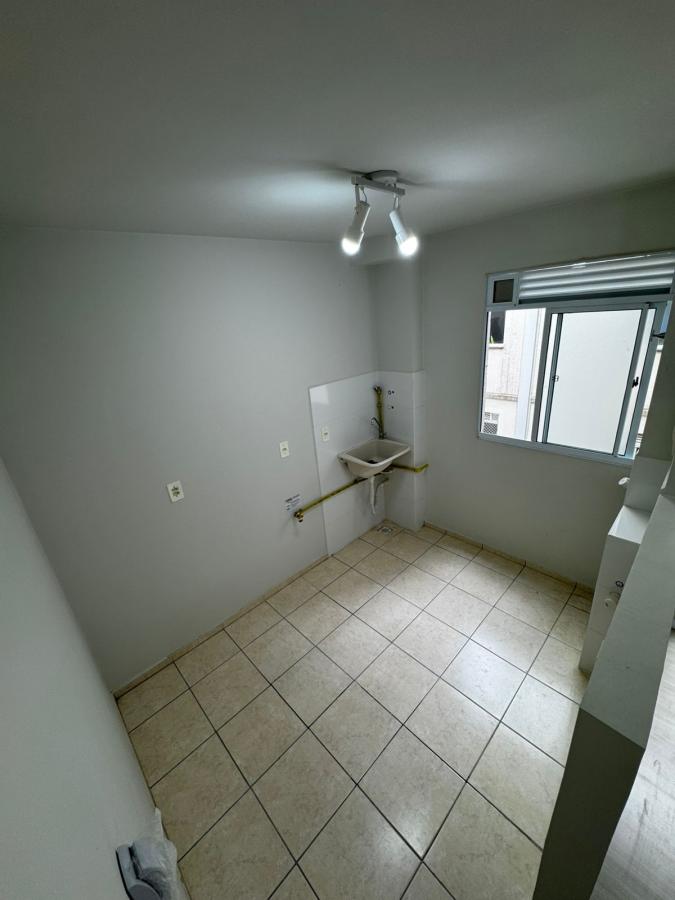 Apartamento à venda com 2 quartos, 38m² - Foto 8