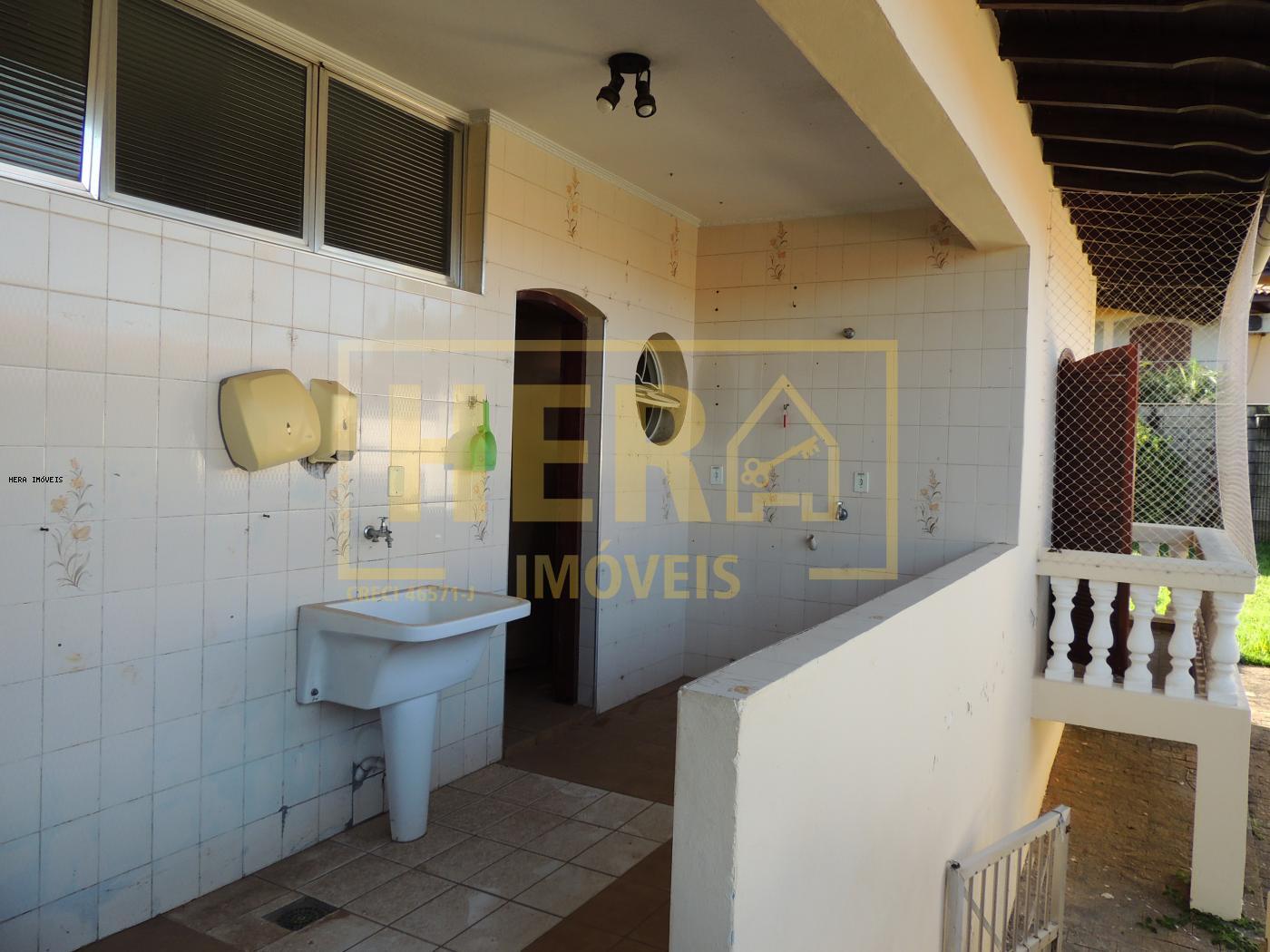 Casa de Condomínio à venda com 4 quartos, 396m² - Foto 12