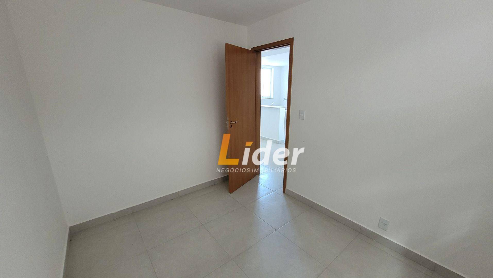 Apartamento para alugar com 2 quartos, 45m² - Foto 5