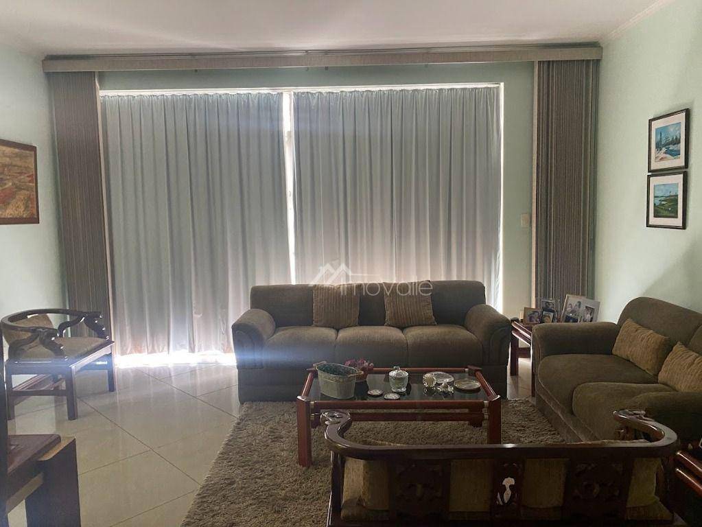 Apartamento à venda com 3 quartos, 158m² - Foto 13