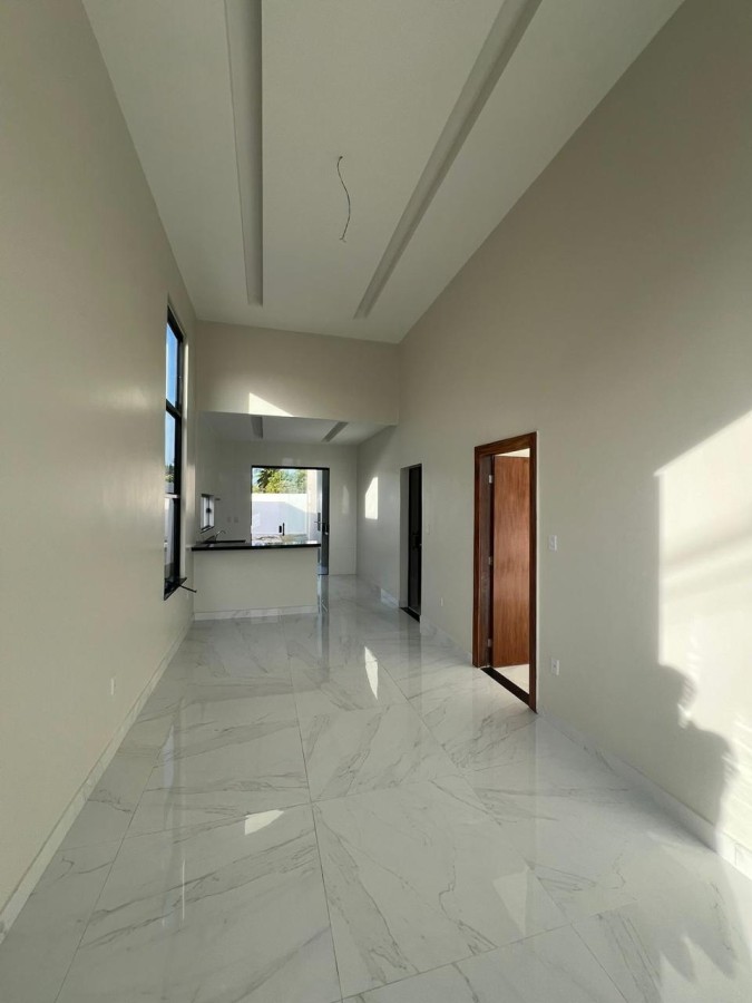 Casa de Condomínio à venda com 3 quartos, 250m² - Foto 5