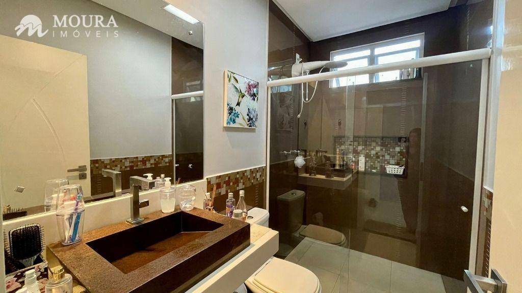 Casa de Condomínio à venda com 4 quartos, 360m² - Foto 16