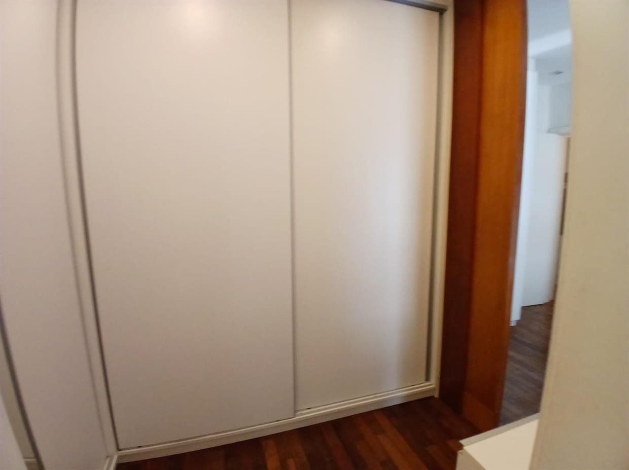 Apartamento à venda com 4 quartos, 194m² - Foto 28