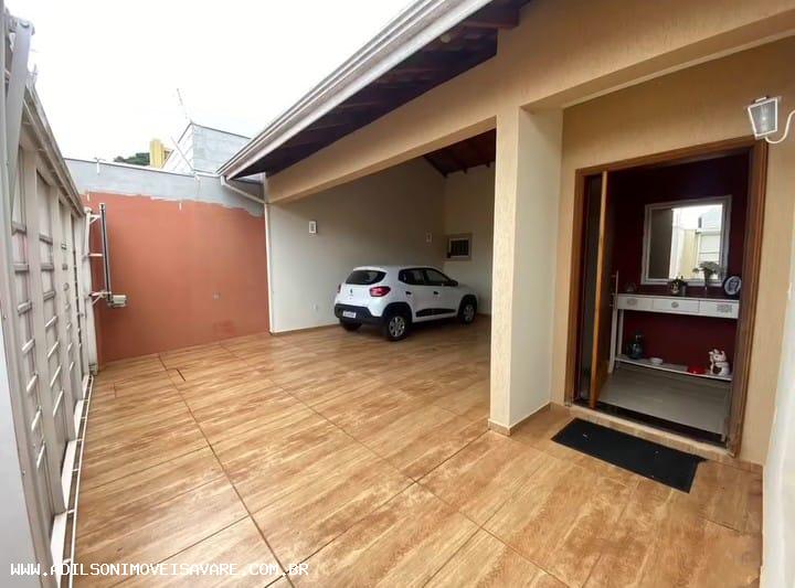 Casa à venda com 2 quartos, 219m² - Foto 2