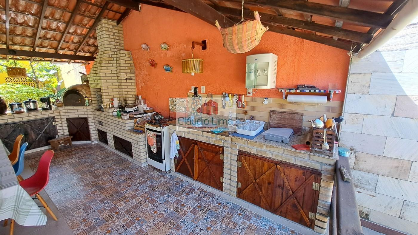 Casa à venda com 7 quartos, 420m² - Foto 12