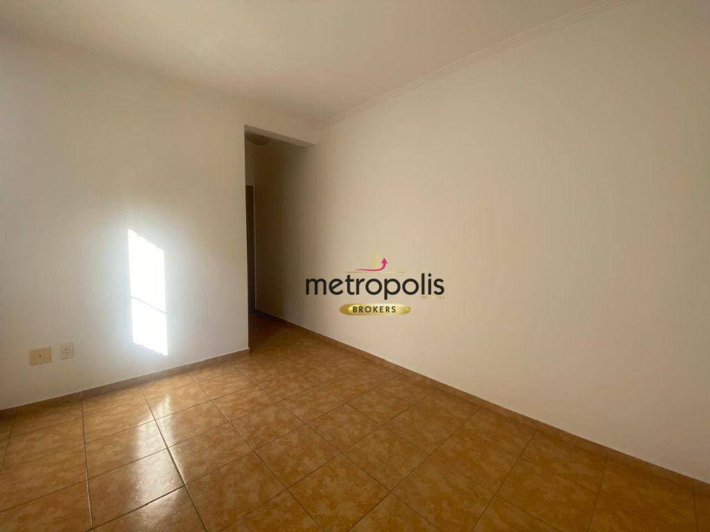 Apartamento à venda com 2 quartos, 70m² - Foto 3