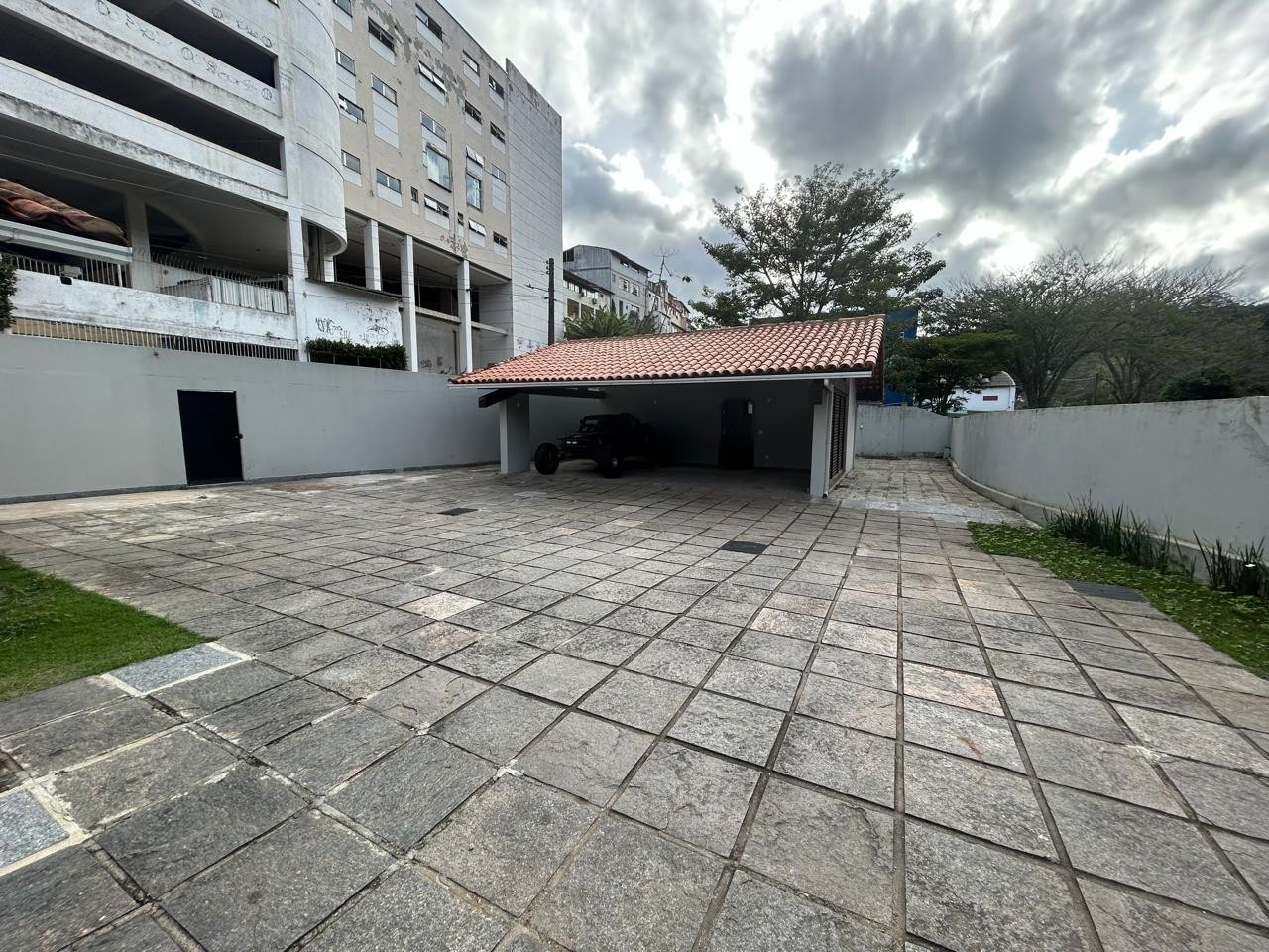 Casa para alugar com 7 quartos, 756m² - Foto 53
