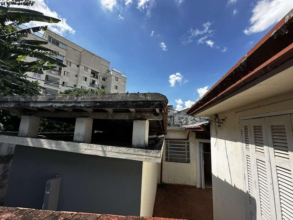 Casa à venda com 2 quartos, 320m² - Foto 12