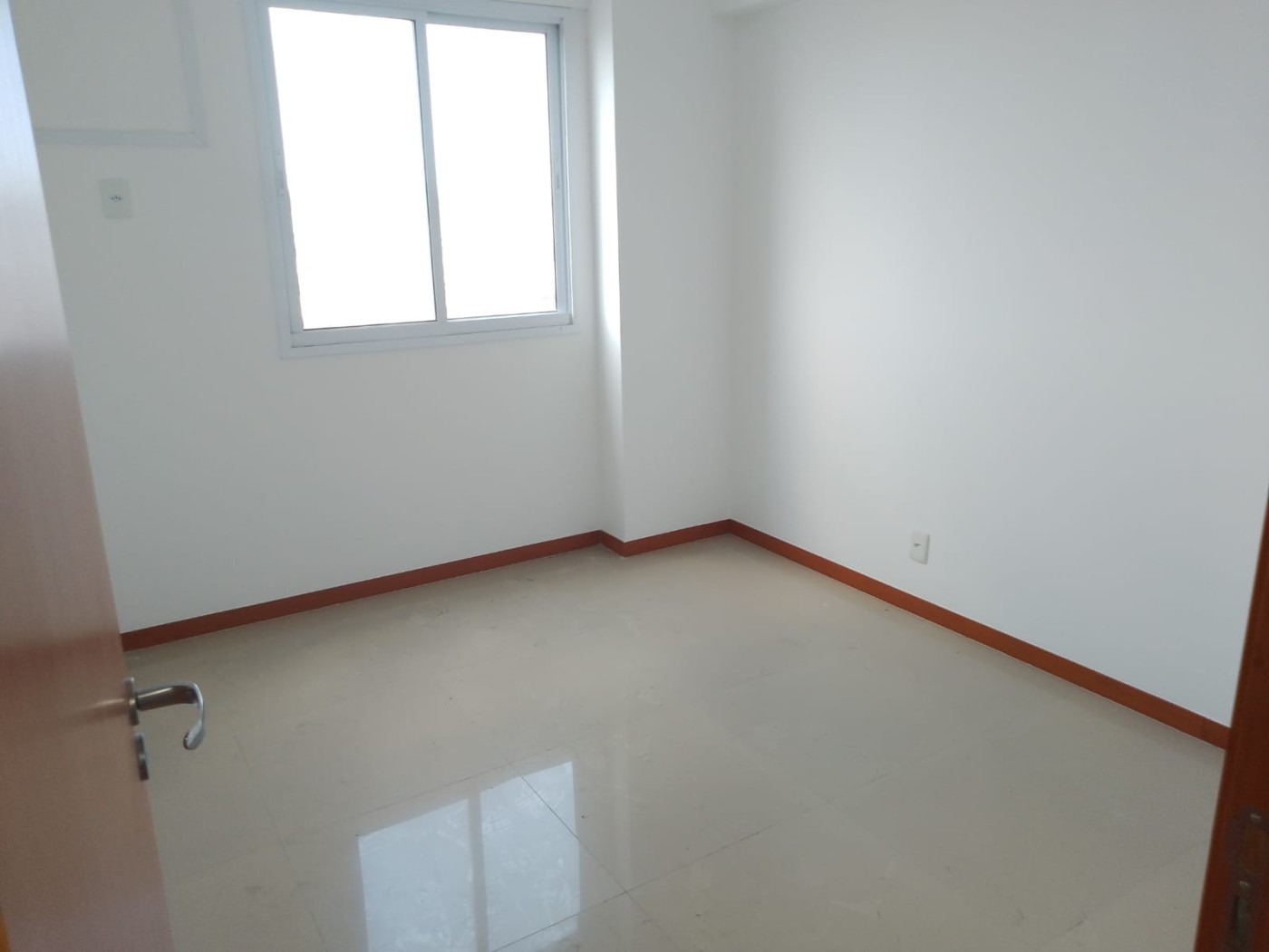 Apartamento à venda com 2 quartos, 60m² - Foto 2