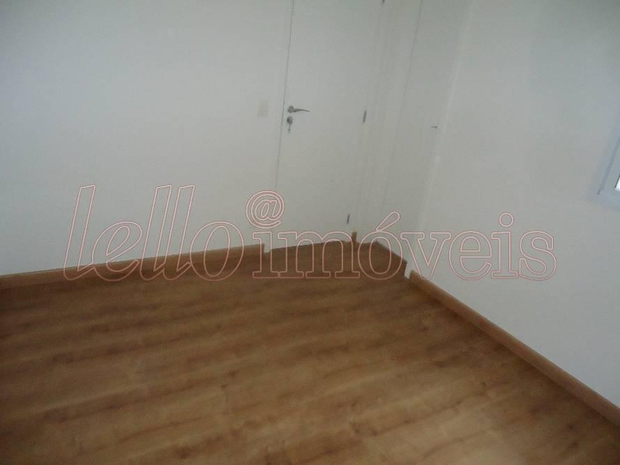 Apartamento para alugar com 3 quartos, 135m² - Foto 12