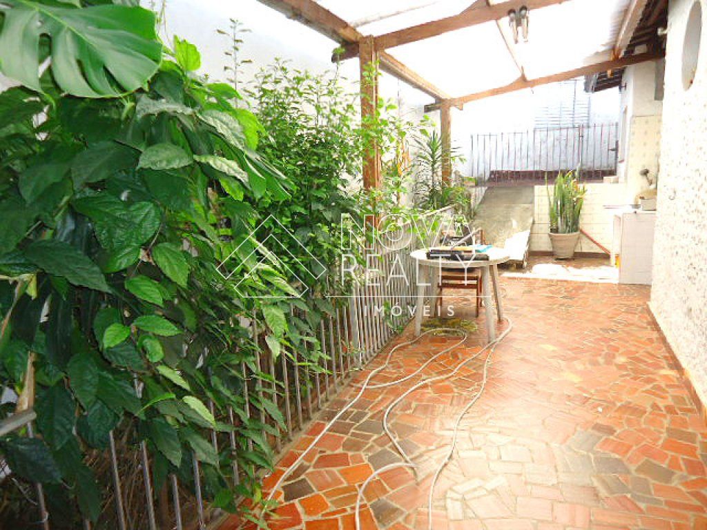 Sobrado à venda com 3 quartos, 220m² - Foto 14