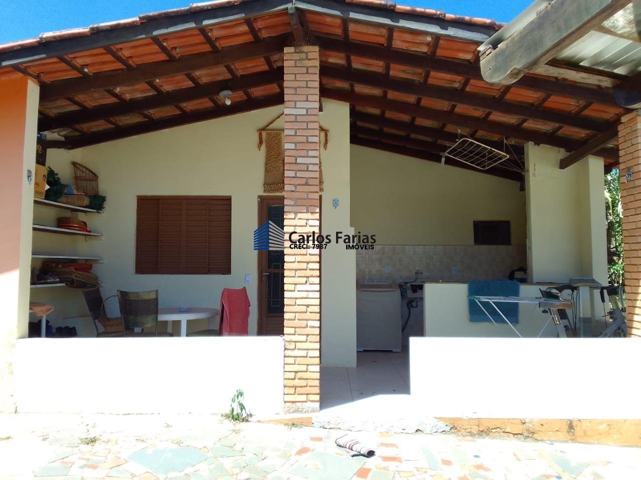 Chácara à venda com 3 quartos, 180m² - Foto 2