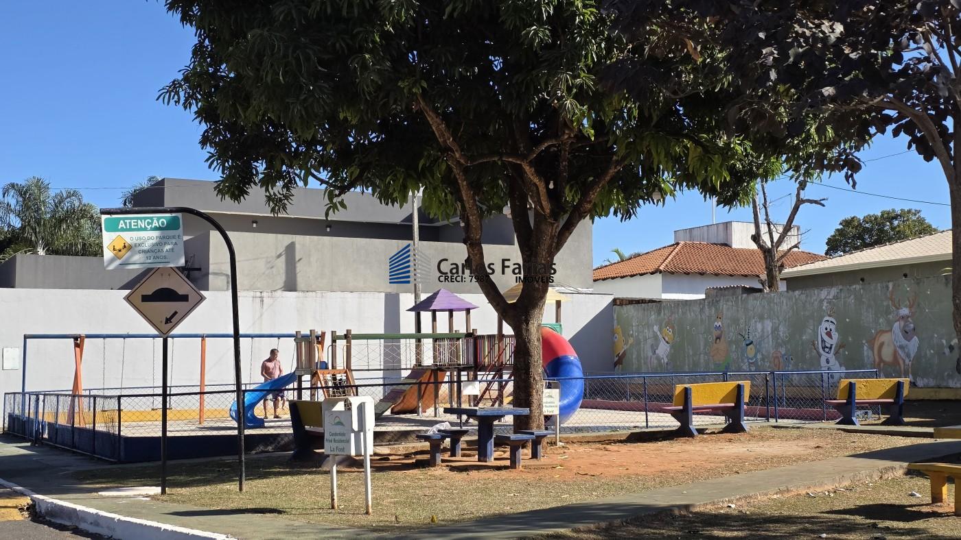 Casa de Condomínio à venda com 4 quartos, 300m² - Foto 38