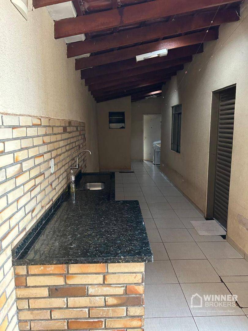 Casa à venda com 3 quartos, 150m² - Foto 14