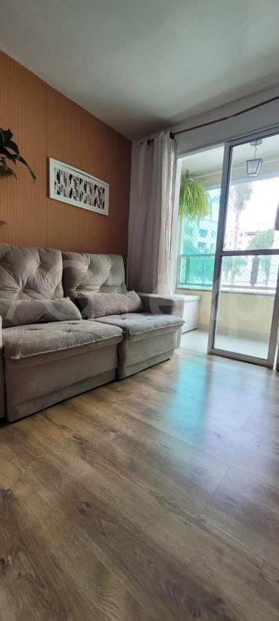 Apartamento à venda com 2 quartos, 60m² - Foto 1