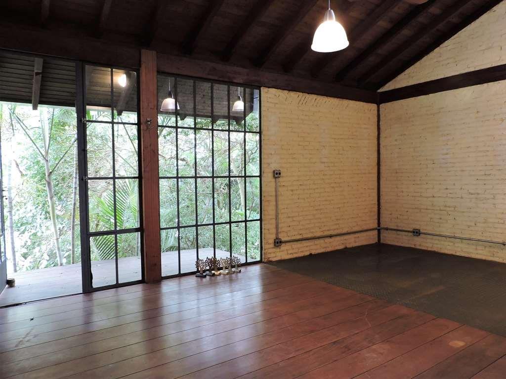 Sobrado à venda com 5 quartos, 365m² - Foto 11