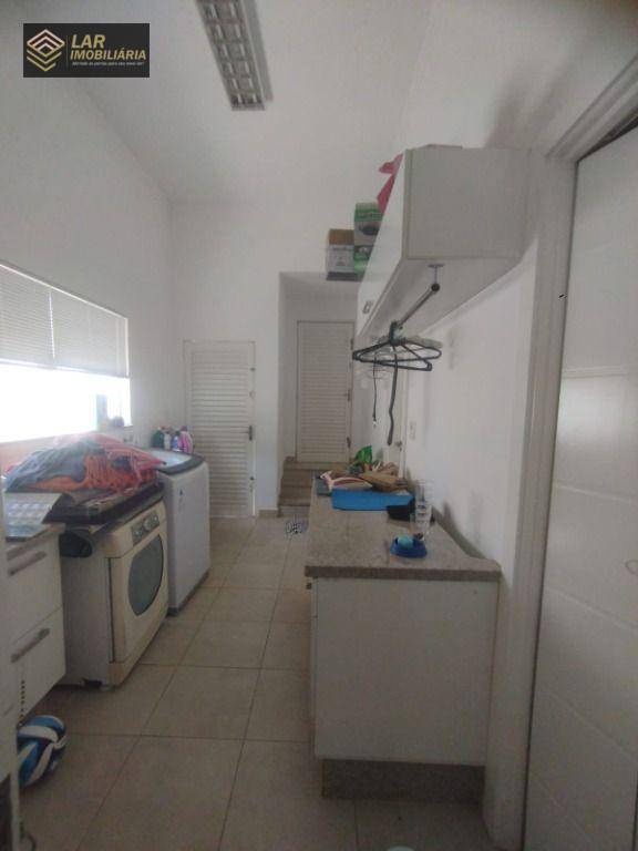 Casa à venda com 3 quartos, 300m² - Foto 66