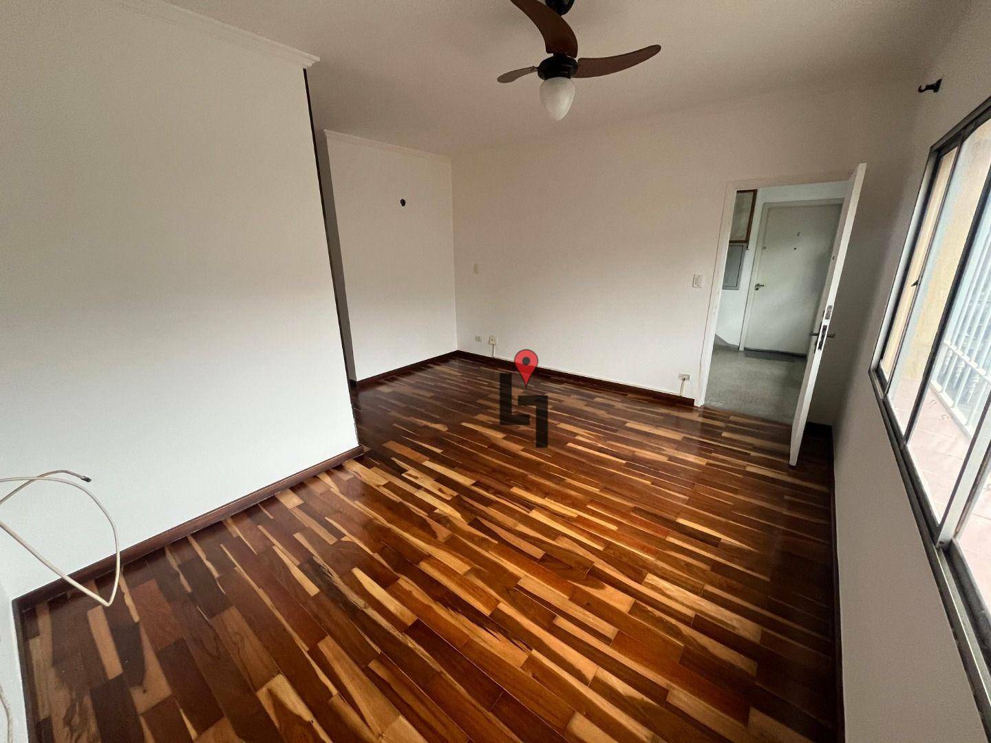 Apartamento à venda com 3 quartos, 76m² - Foto 9