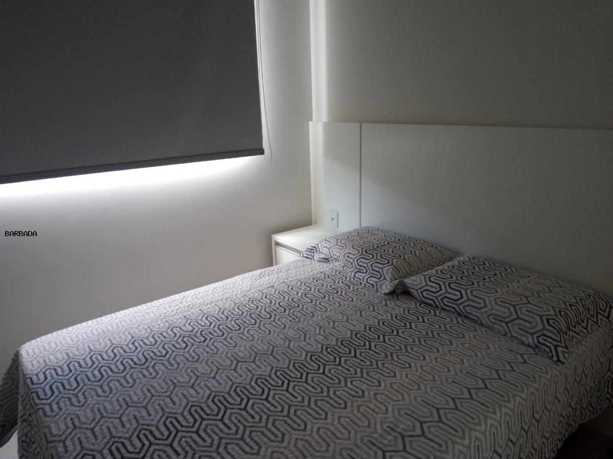 Apartamento à venda com 2 quartos, 75m² - Foto 15