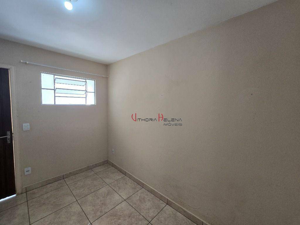 Casa para alugar com 1 quarto, 40m² - Foto 11