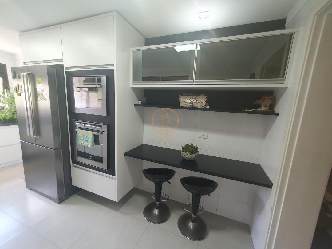 Apartamento à venda com 3 quartos, 138m² - Foto 31