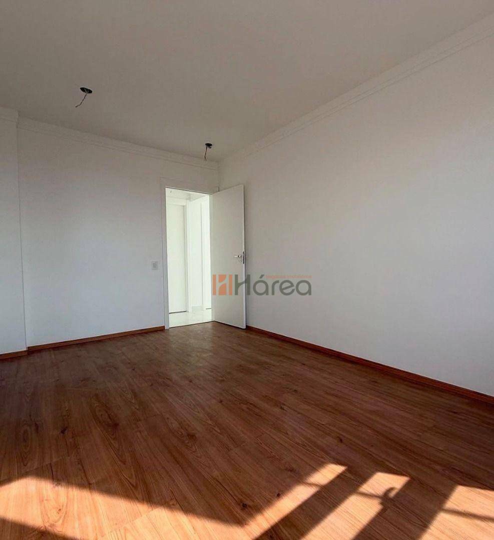 Apartamento à venda com 3 quartos, 104m² - Foto 10