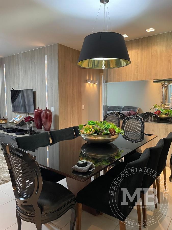 Apartamento à venda com 3 quartos, 121m² - Foto 3