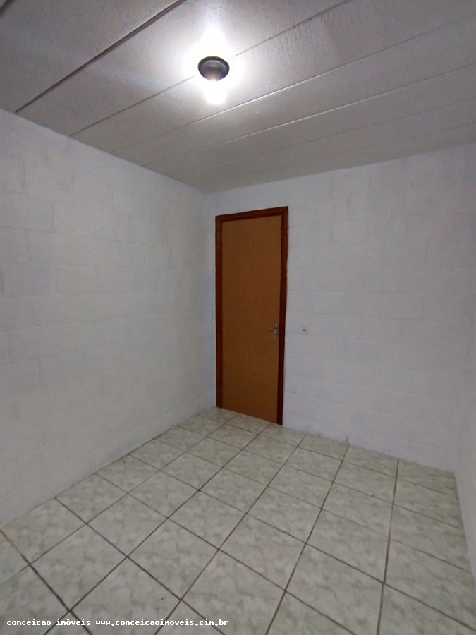 Apartamento à venda com 2 quartos, 39m² - Foto 9