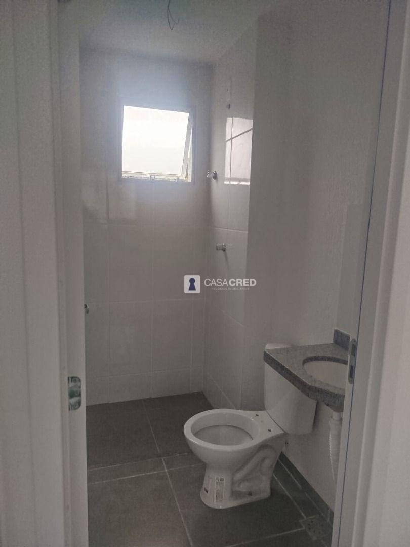 Apartamento para alugar com 2 quartos, 45m² - Foto 9