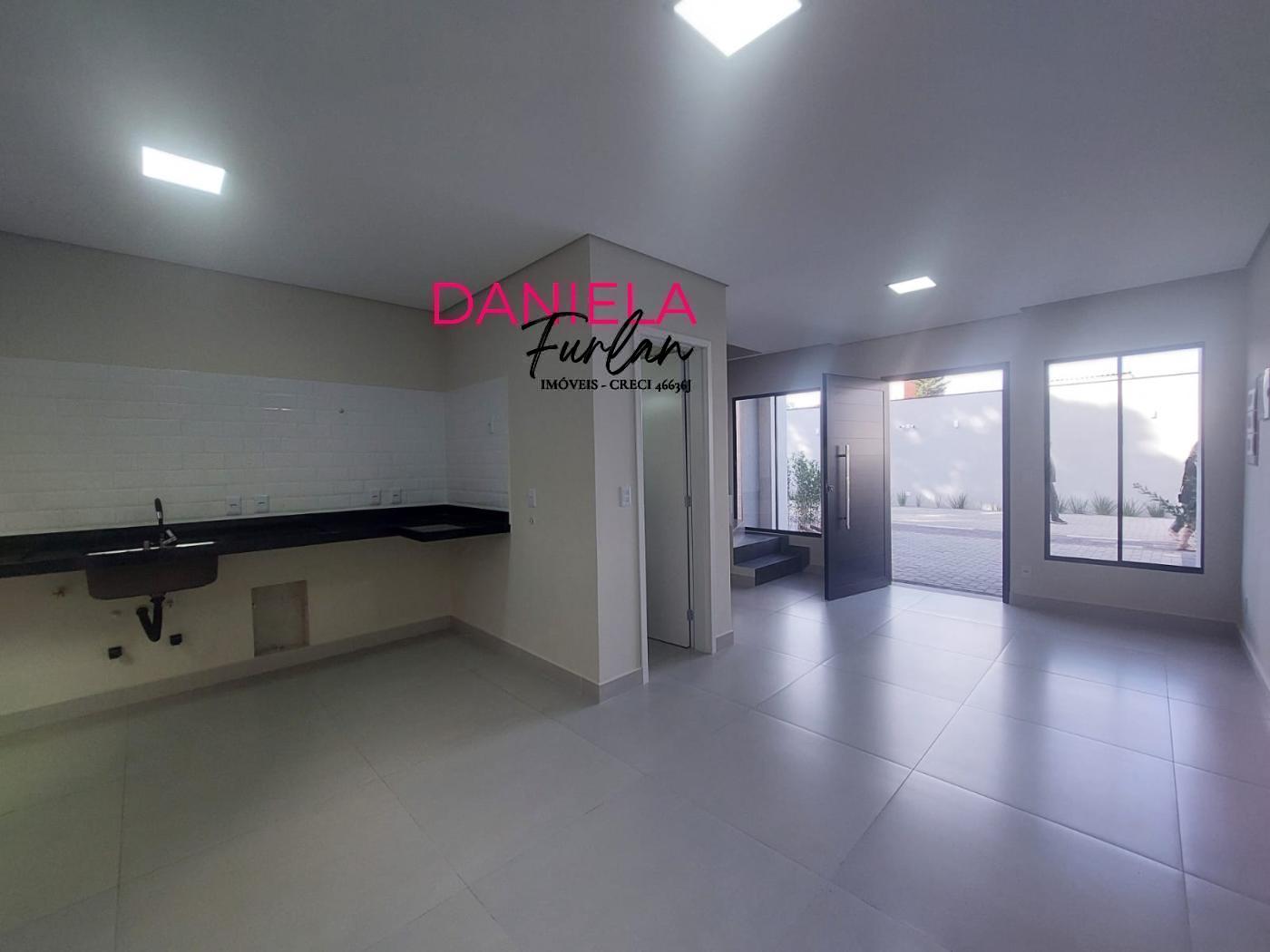 Casa de Condomínio à venda com 3 quartos, 120m² - Foto 2