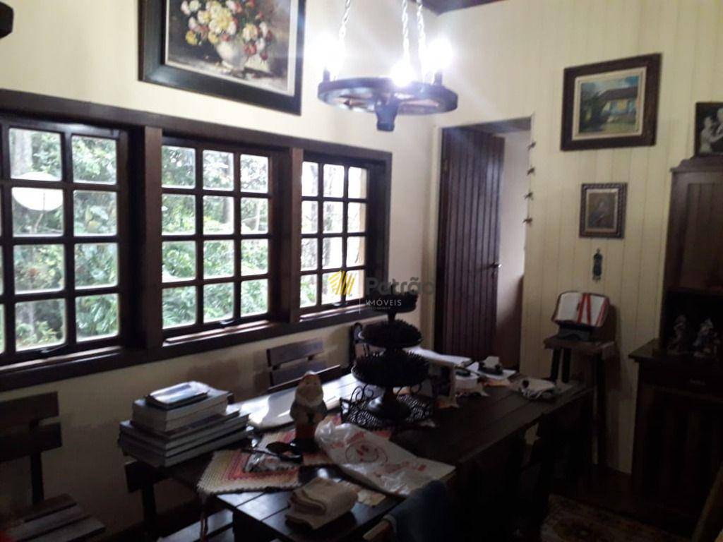 Chácara à venda e aluguel com 5 quartos, 700m² - Foto 34