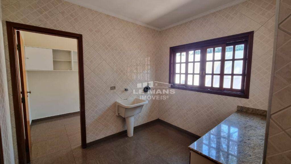 Casa à venda com 3 quartos, 220m² - Foto 20