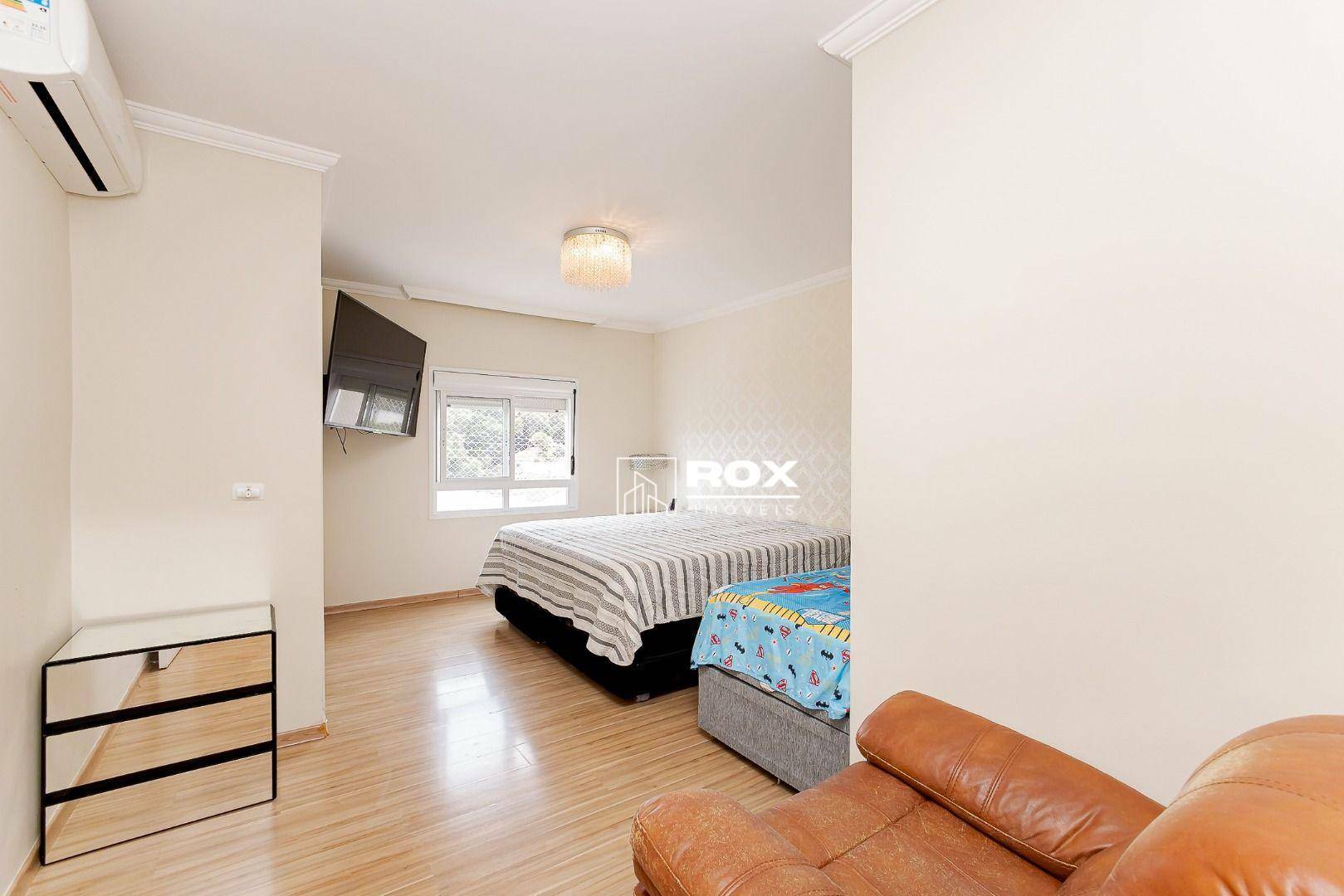 Casa de Condomínio para alugar com 3 quartos, 290m² - Foto 31