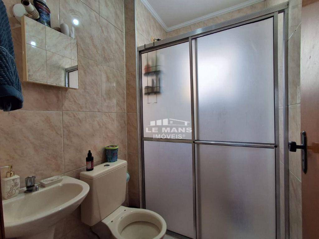 Apartamento à venda com 2 quartos, 70m² - Foto 10