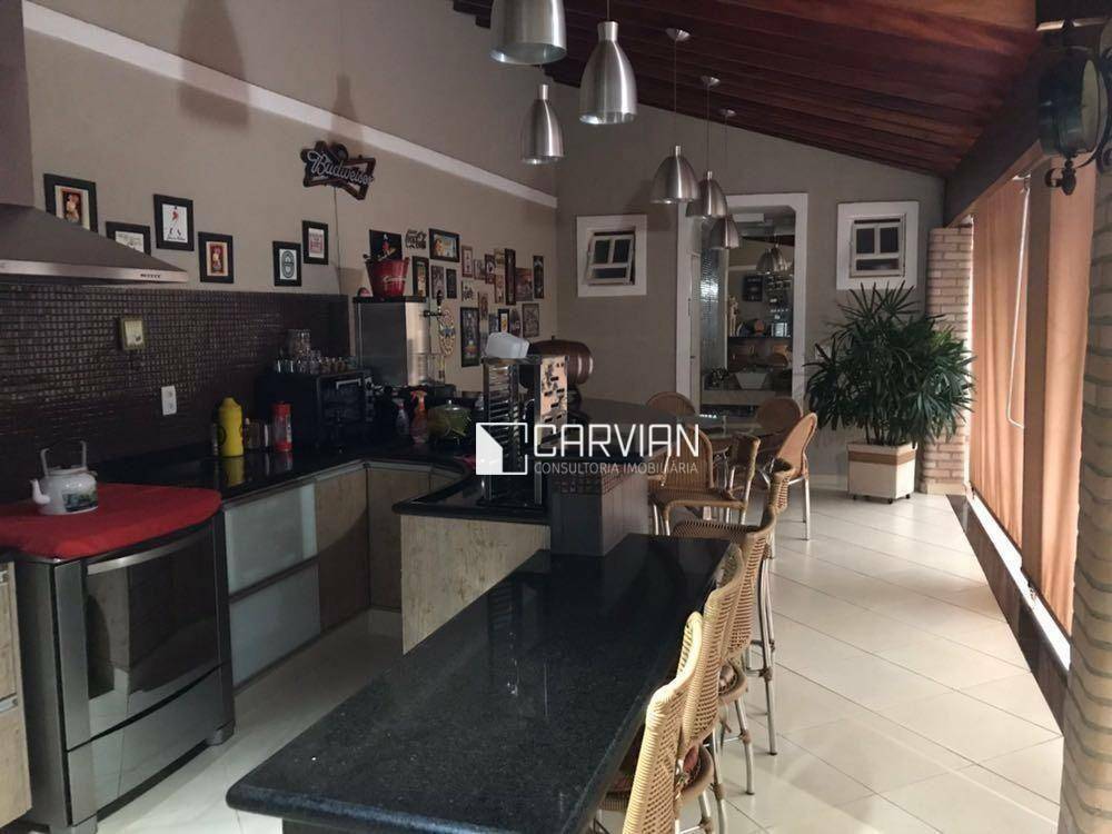 Casa à venda com 3 quartos, 342m² - Foto 6