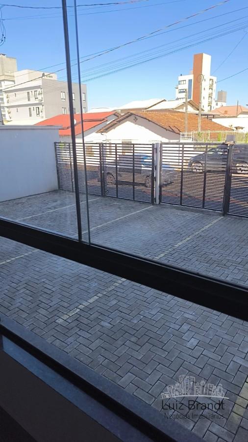 Apartamento à venda com 2 quartos, 78m² - Foto 4