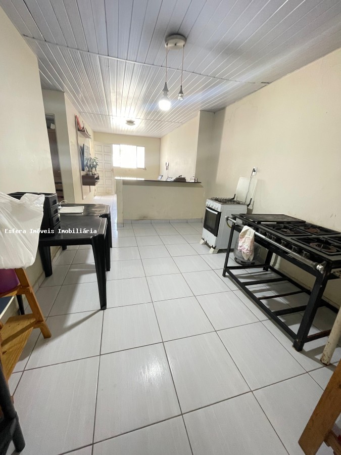 Casa à venda com 2 quartos, 163m² - Foto 3