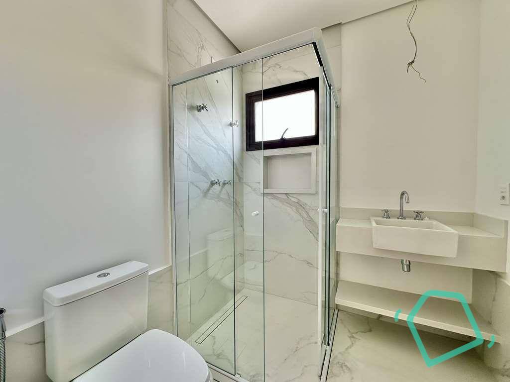 Casa de Condomínio à venda e aluguel com 4 quartos, 307m² - Foto 40
