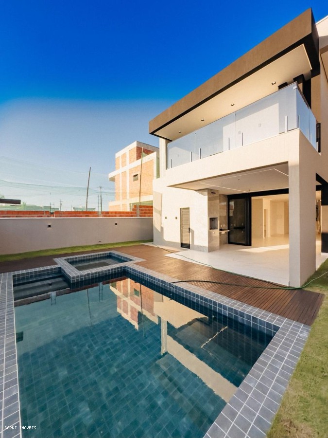 Casa à venda com 4 quartos, 275m² - Foto 13