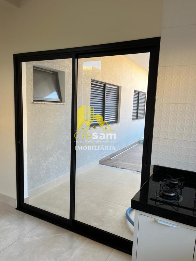 Casa à venda com 3 quartos, 250m² - Foto 7