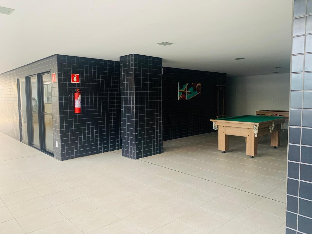Apartamento à venda com 2 quartos, 58m² - Foto 31