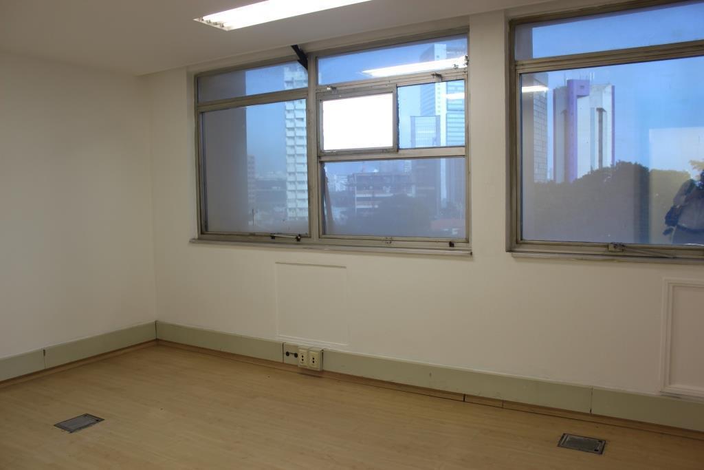 Prédio Inteiro à venda com 1 quarto, 517m² - Foto 13
