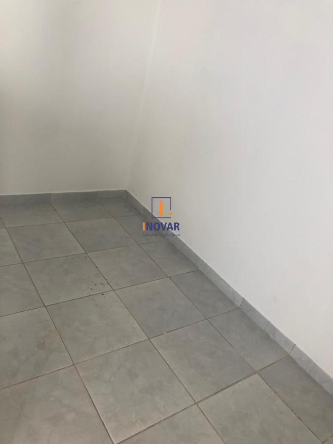 Casa à venda com 2 quartos, 180m² - Foto 16