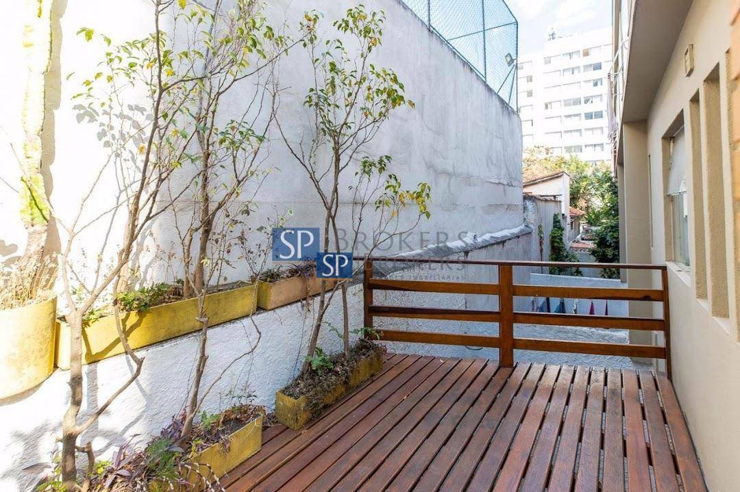 Casa à venda com 3 quartos, 165m² - Foto 17