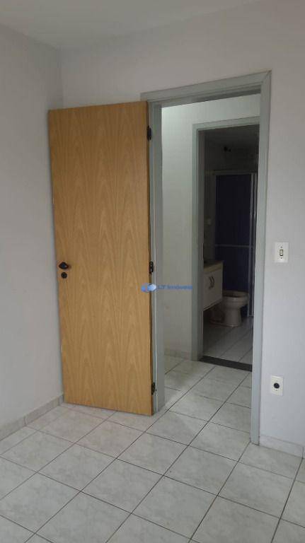 Apartamento à venda com 3 quartos, 63m² - Foto 9