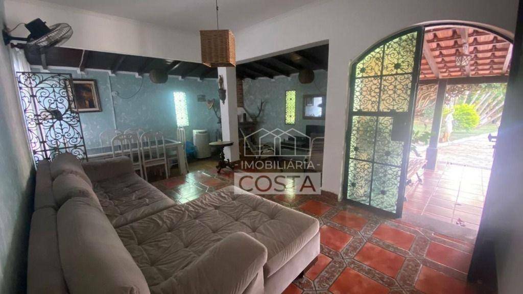 Chácara à venda com 3 quartos, 235m² - Foto 14