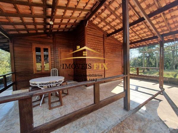 Chácara à venda com 6 quartos, 350m² - Foto 35