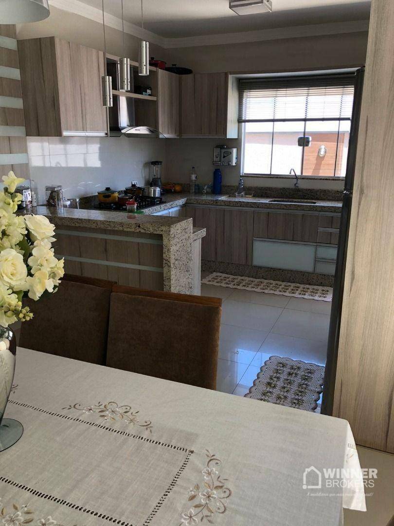 Casa à venda com 3 quartos, 167m² - Foto 5